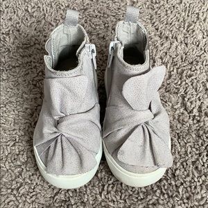Toddler shoes